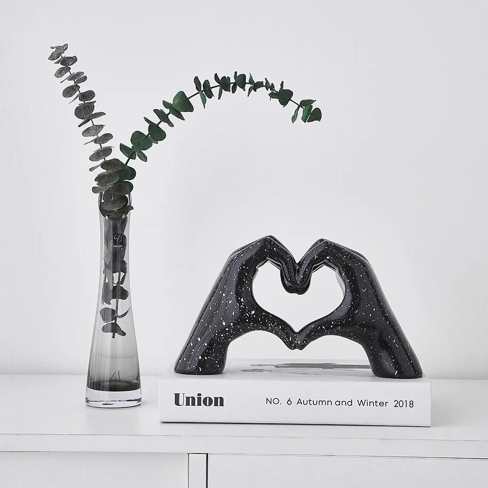 ESCULTURA LOVE